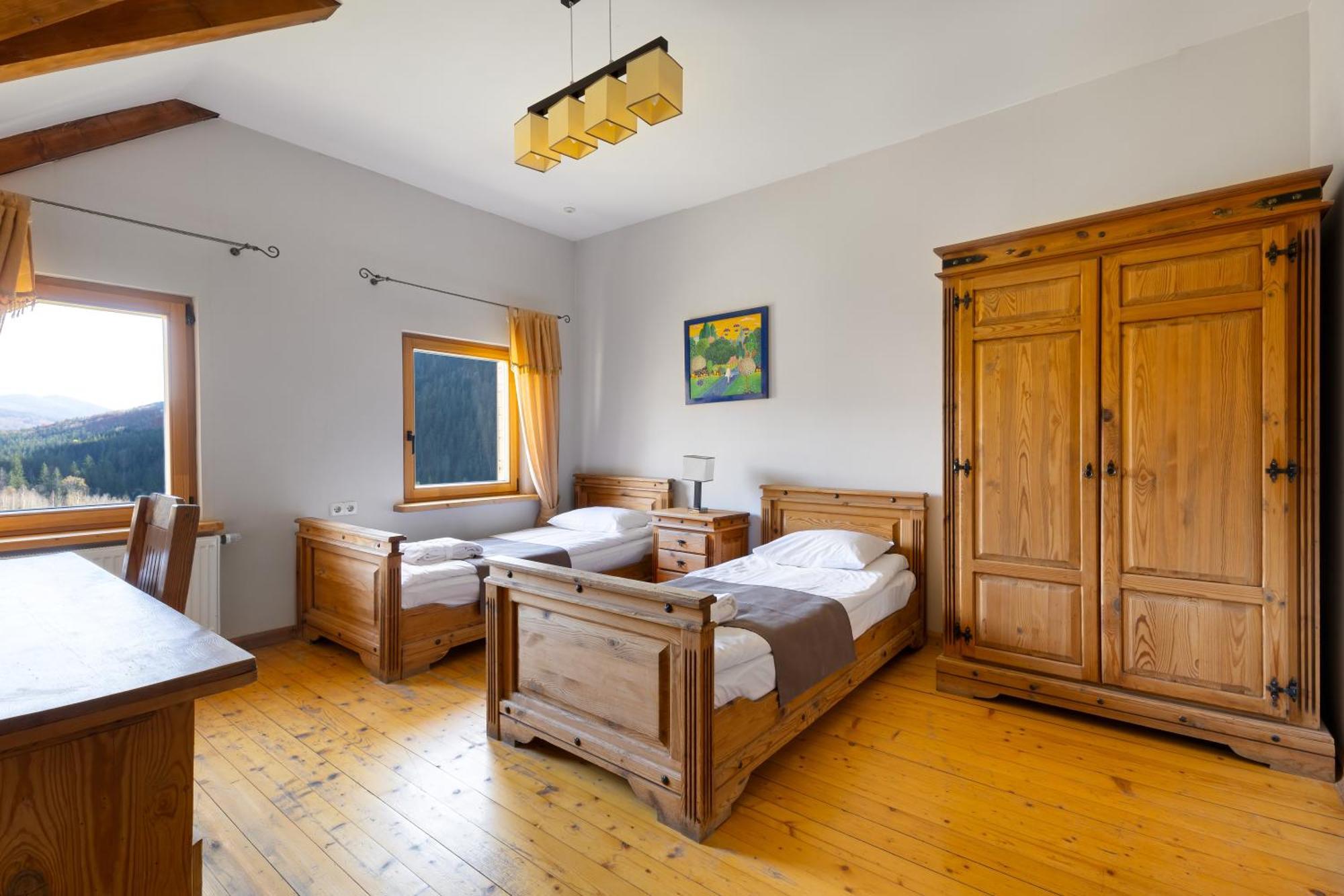 Koruna Tatariv Habitación foto